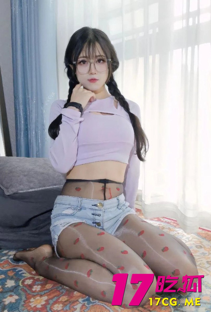 3160763645.jpg