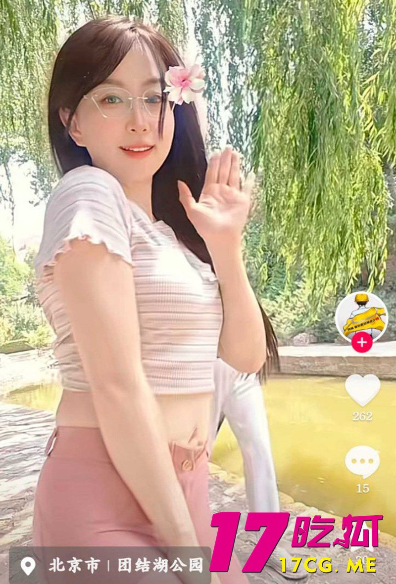 933886520.jpg